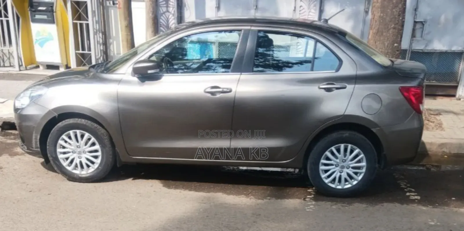 Suzuki Dzire 2022 Silver