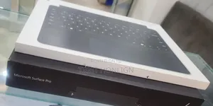 New Microsoft Surface Pro 11th Edition, a Copilot+ PC 16GB SSD 512GB