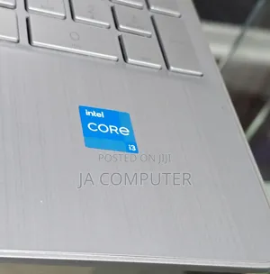 New Laptop HP Stream Notebook 8GB Intel Core I3 SSD 256GB