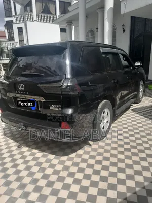 Lexus LX 2021 Black