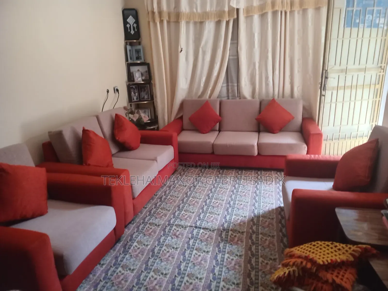 Sofa With Seven Seater