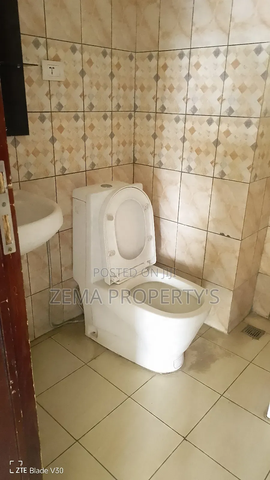 2bdrm Apartment in Bole for rent
