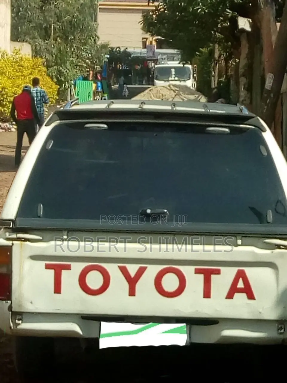 Toyota Hilux 1990 White