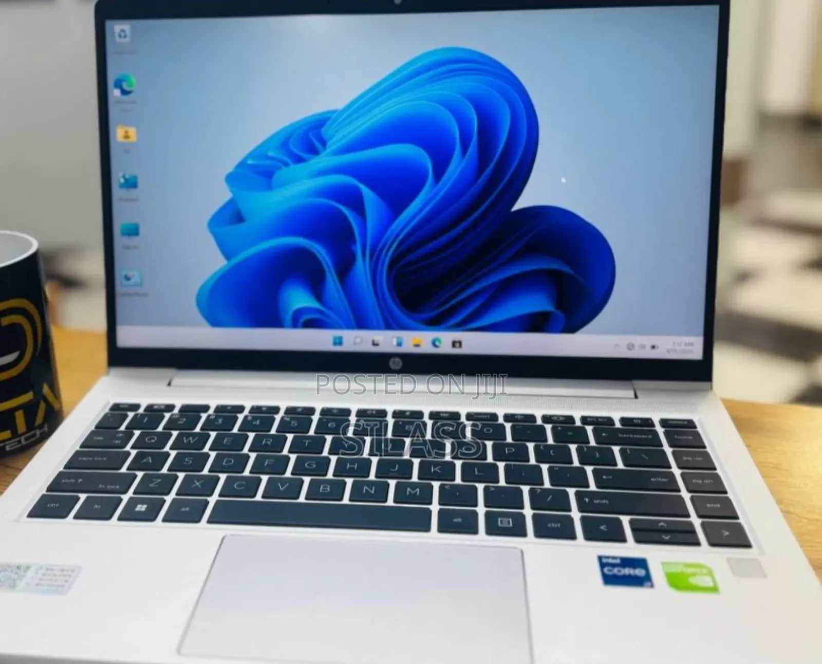 New Laptop HP 16GB Intel Core i7 SSD 1T