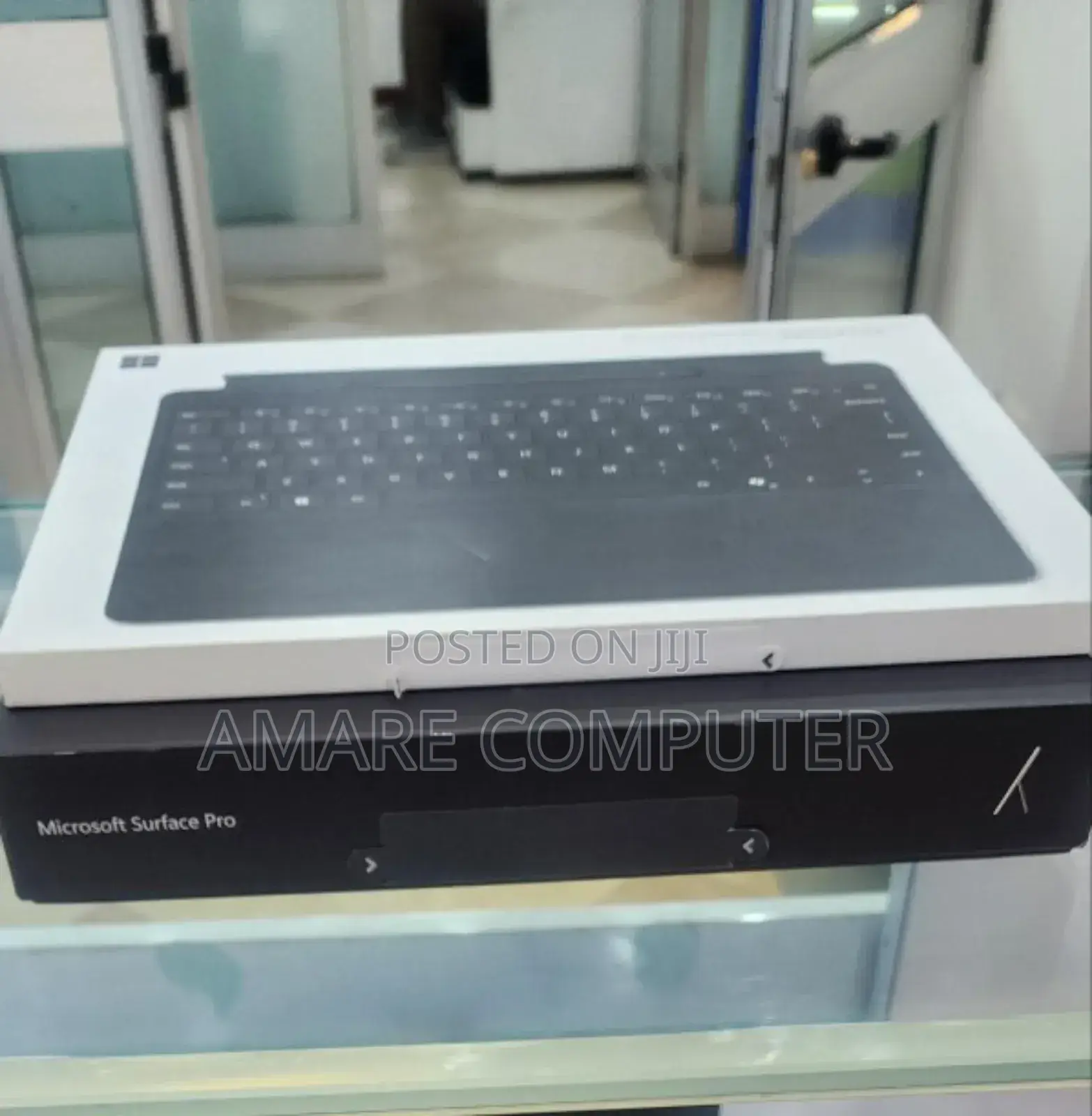 New Microsoft Surface Pro 16GB Qualcomm Snapdragon X Plus SSD 512GB