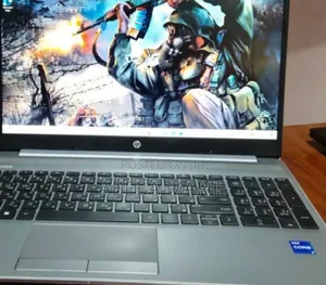 New Laptop HP 250 G8 16GB Intel Core I7 SSD 512GB