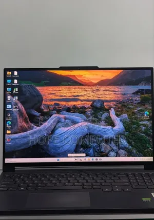 New Lenovo Legion Y7000P IRX9 Gaming Laptop 16GB Intel Core I7 SSD 1T