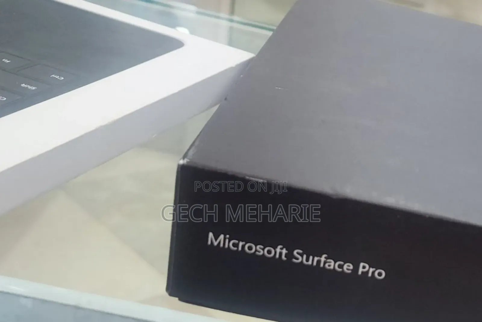 New Microsoft Surface Pro 11th Edition, a Copilot+ PC 16GB SSD 512GB