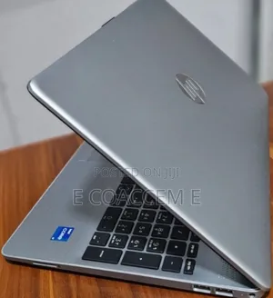 New Laptop HP 16GB Intel Core I7 SSD 512GB