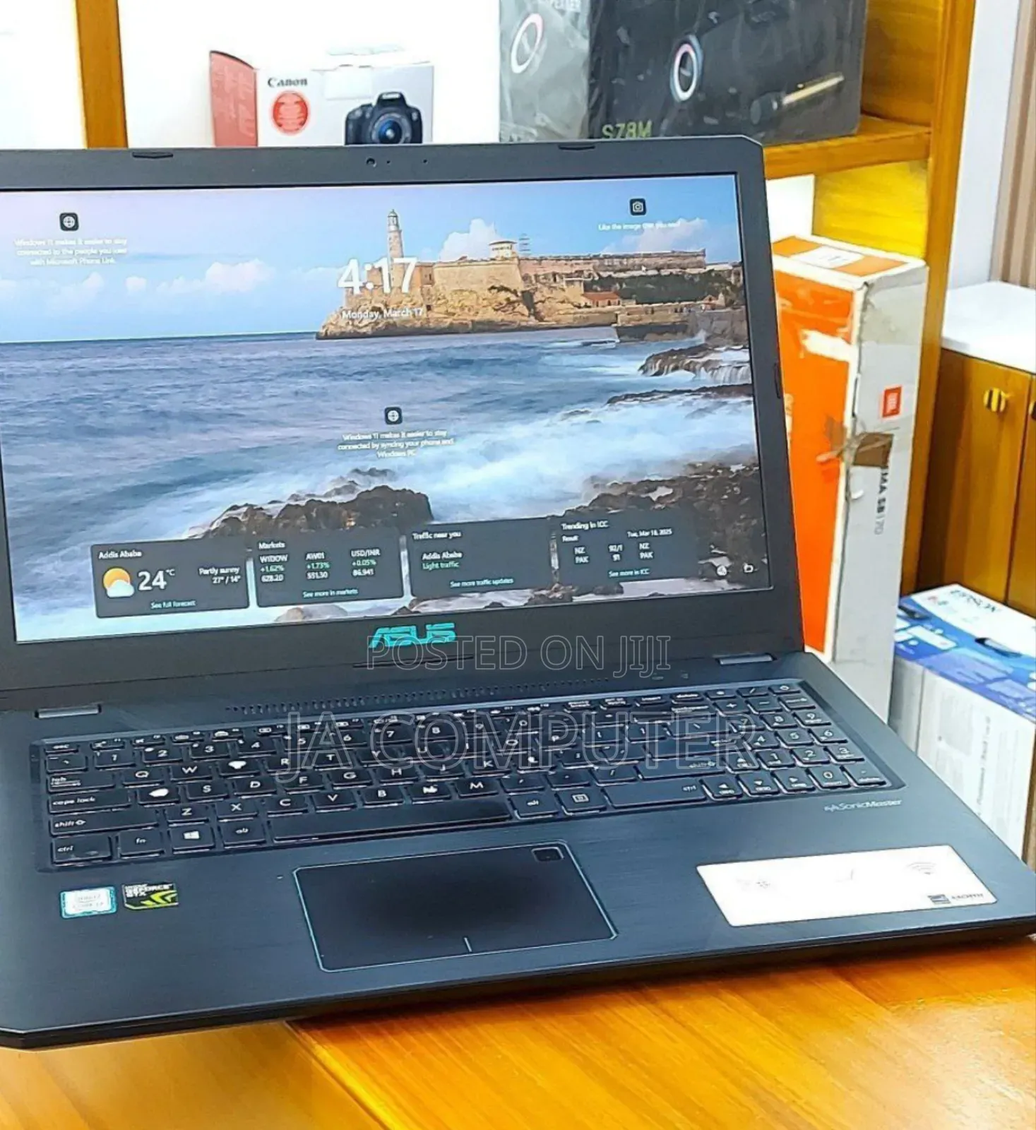 New Laptop Asus VivoBook 15 X505BA 16GB Intel Core I7 SSD 1.5T