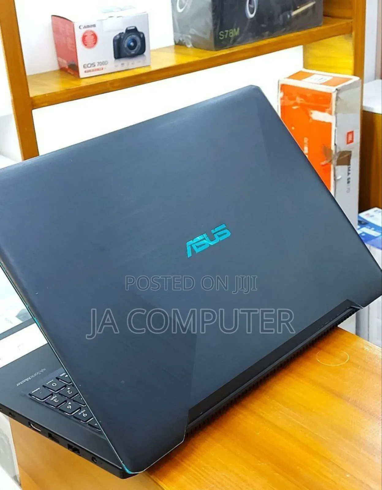 New Laptop Asus VivoBook 15 X505BA 16GB Intel Core I7 SSD 1.5T
