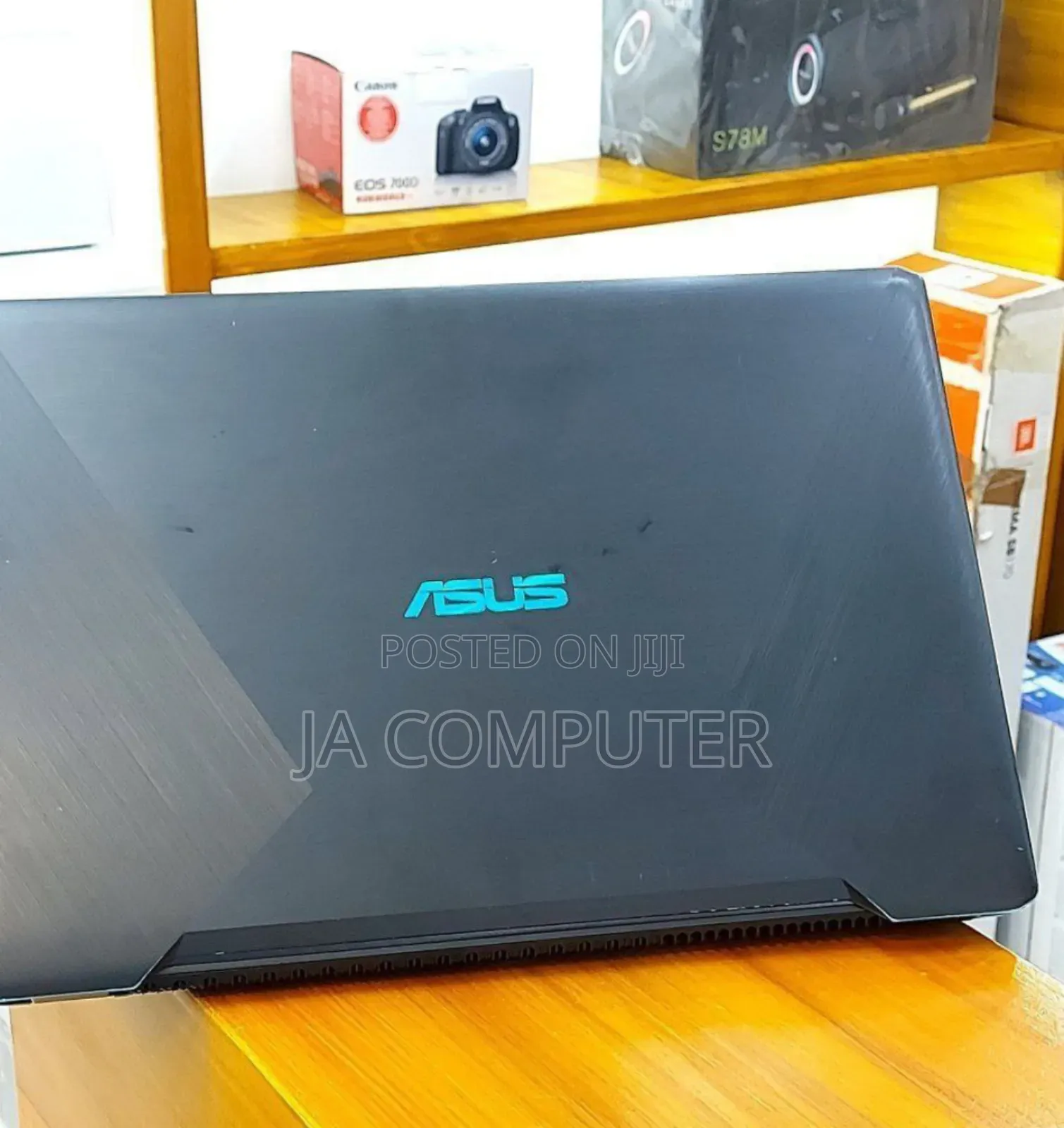 New Laptop Asus VivoBook 15 X505BA 16GB Intel Core I7 SSD 1.5T