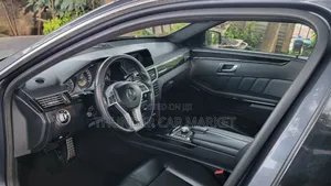 Mercedes-Benz E200 2012 Gray