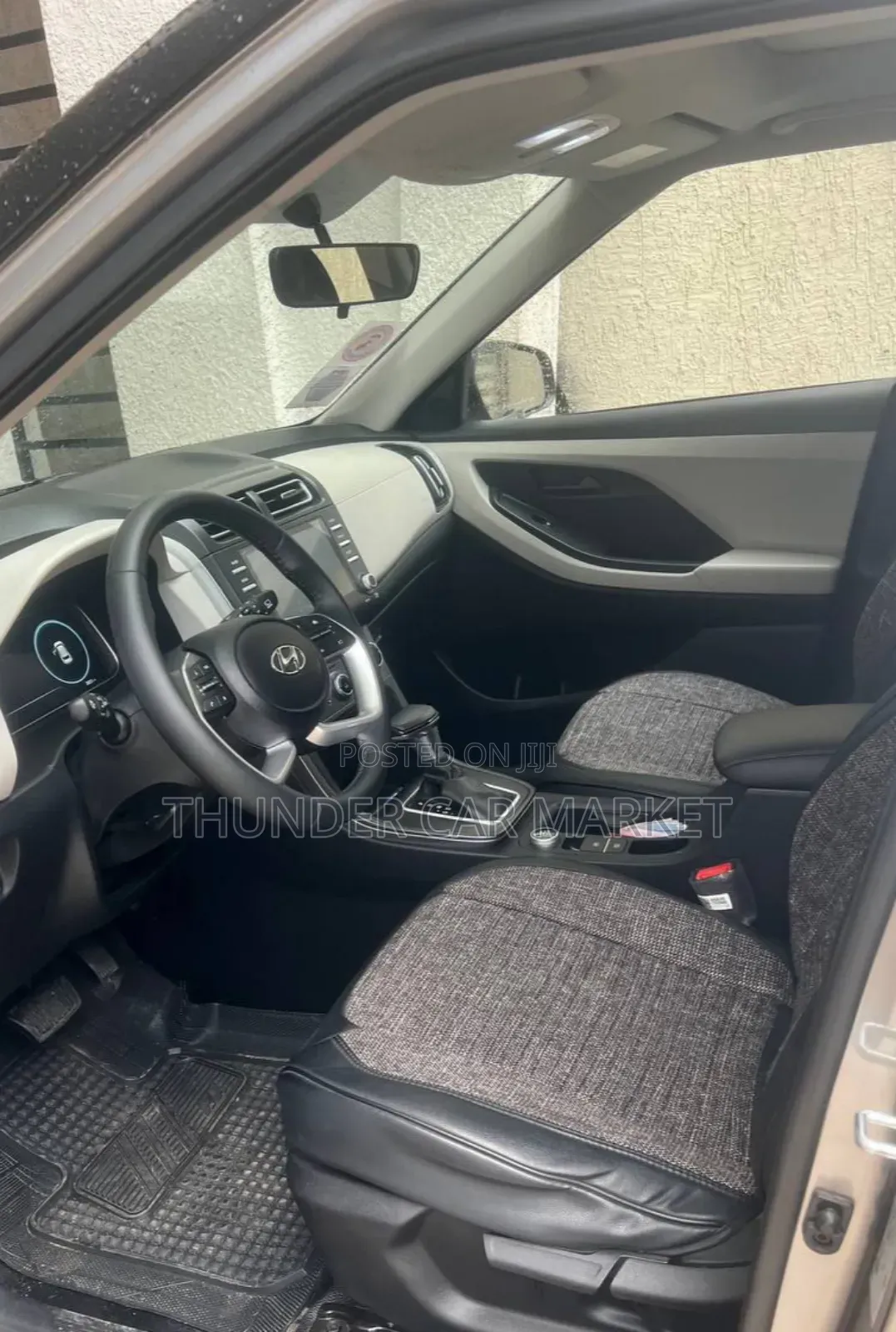 Hyundai Creta 2023 Silver