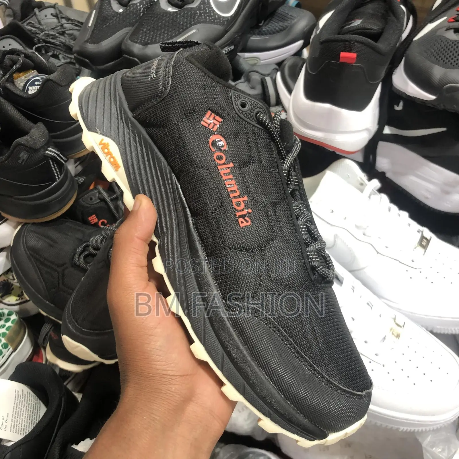 Columbia | Water Proof | Master Quality