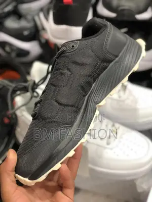 Columbia | Water Proof | Master Quality