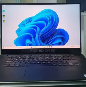 Photo - New Laptop Dell XPS 15 16GB Intel Core I7 SSD 512GB