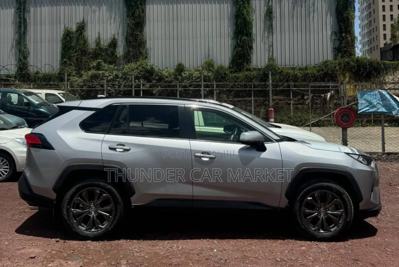 New Toyota RAV4 2022 Silver