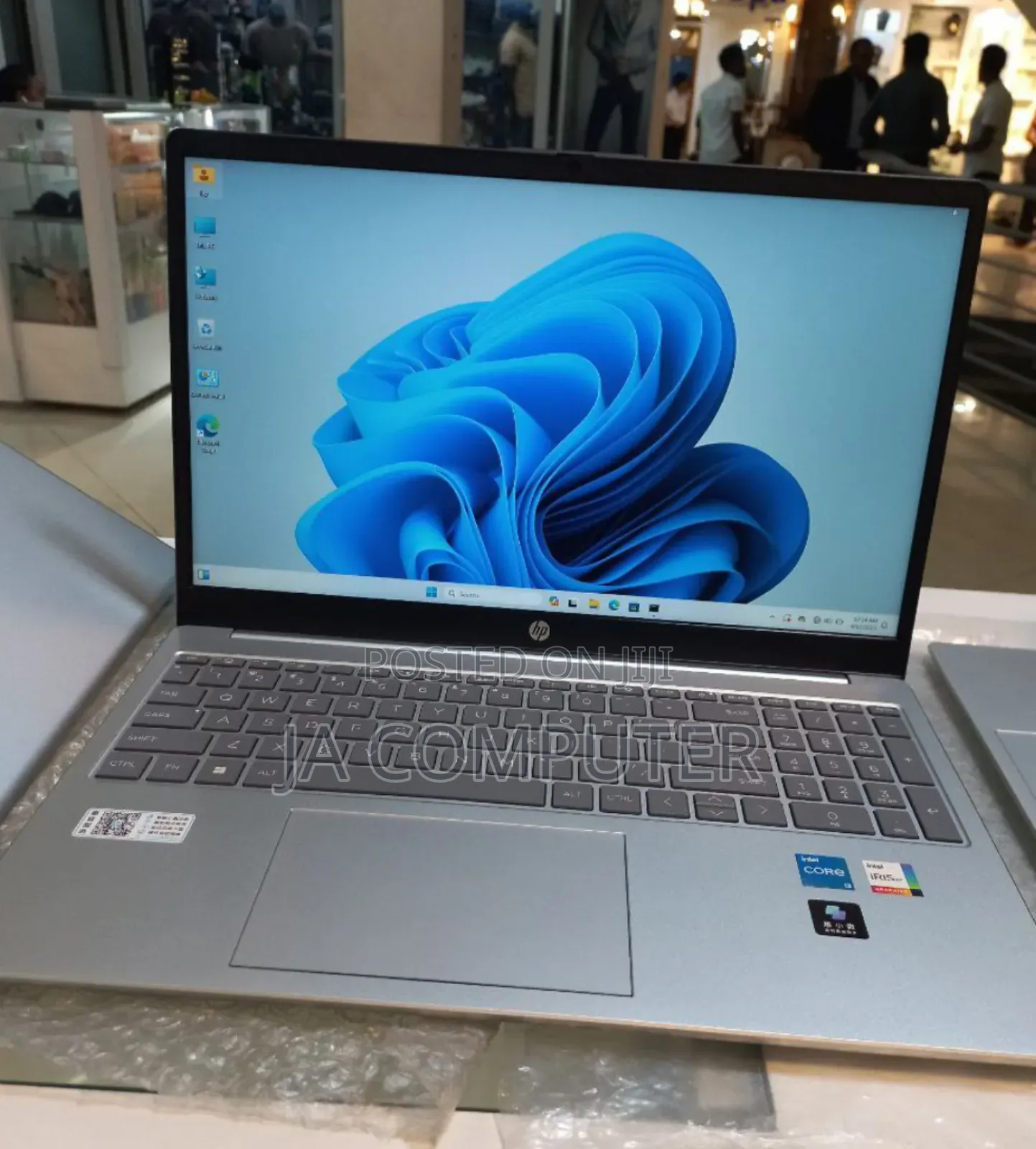 New Laptop HP Stream Notebook 16GB Intel Core I7 SSD 512GB