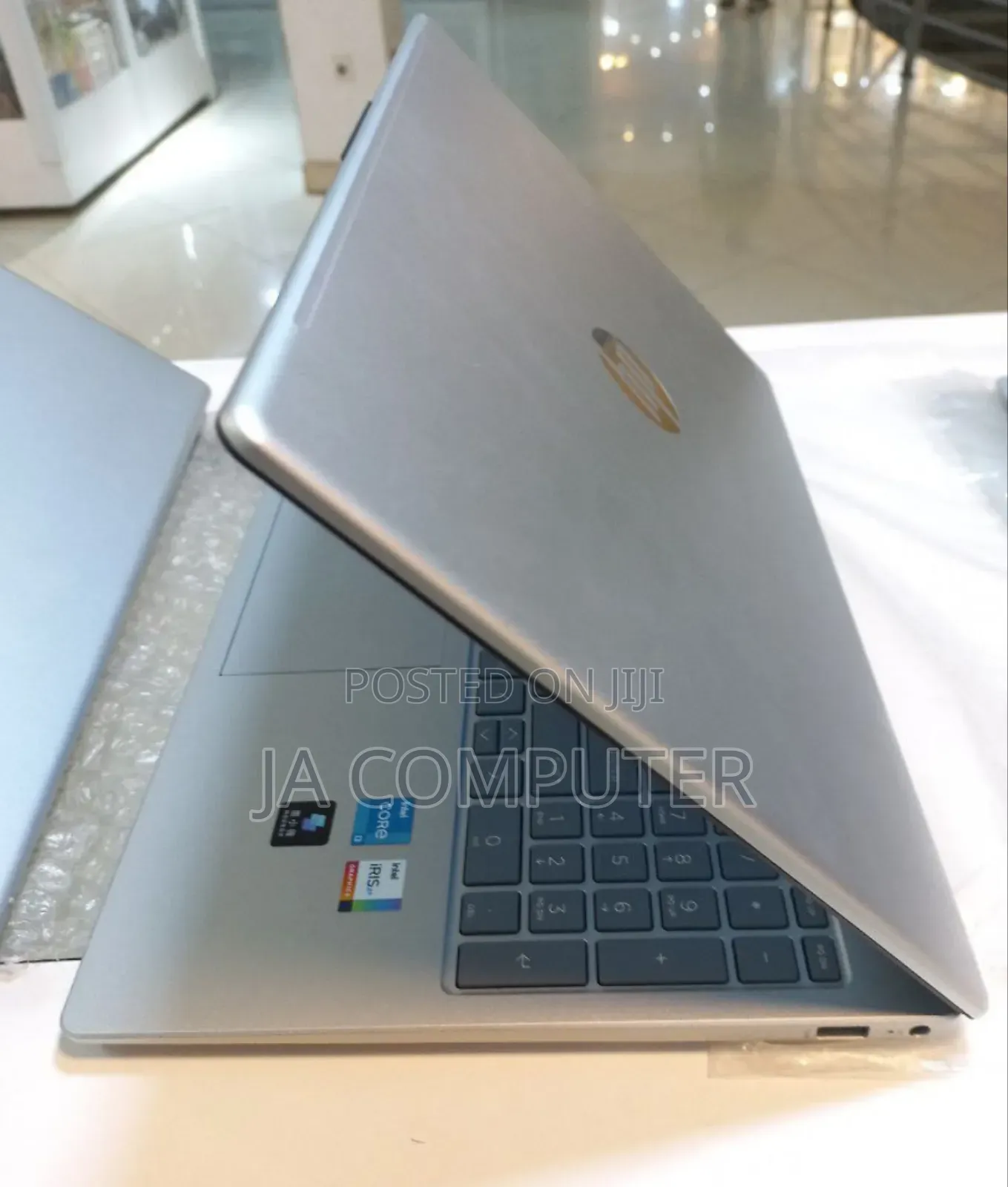 New Laptop HP Stream Notebook 16GB Intel Core I7 SSD 512GB