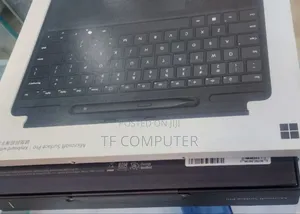 New Microsoft Surface Pro 11th Edition, a Copilot+ PC 16GB SSD 512GB