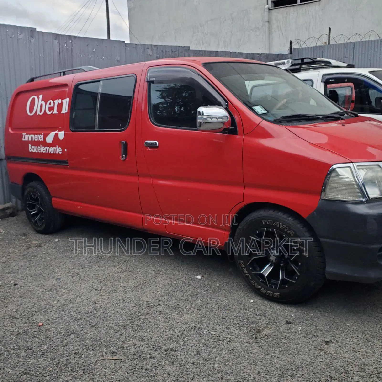 Toyota HiAce 2008 Red