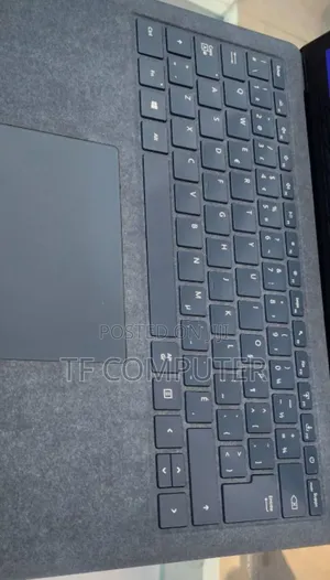 New Laptop Microsoft Surface Book 3 16GB Intel Core I7 SSD 256GB