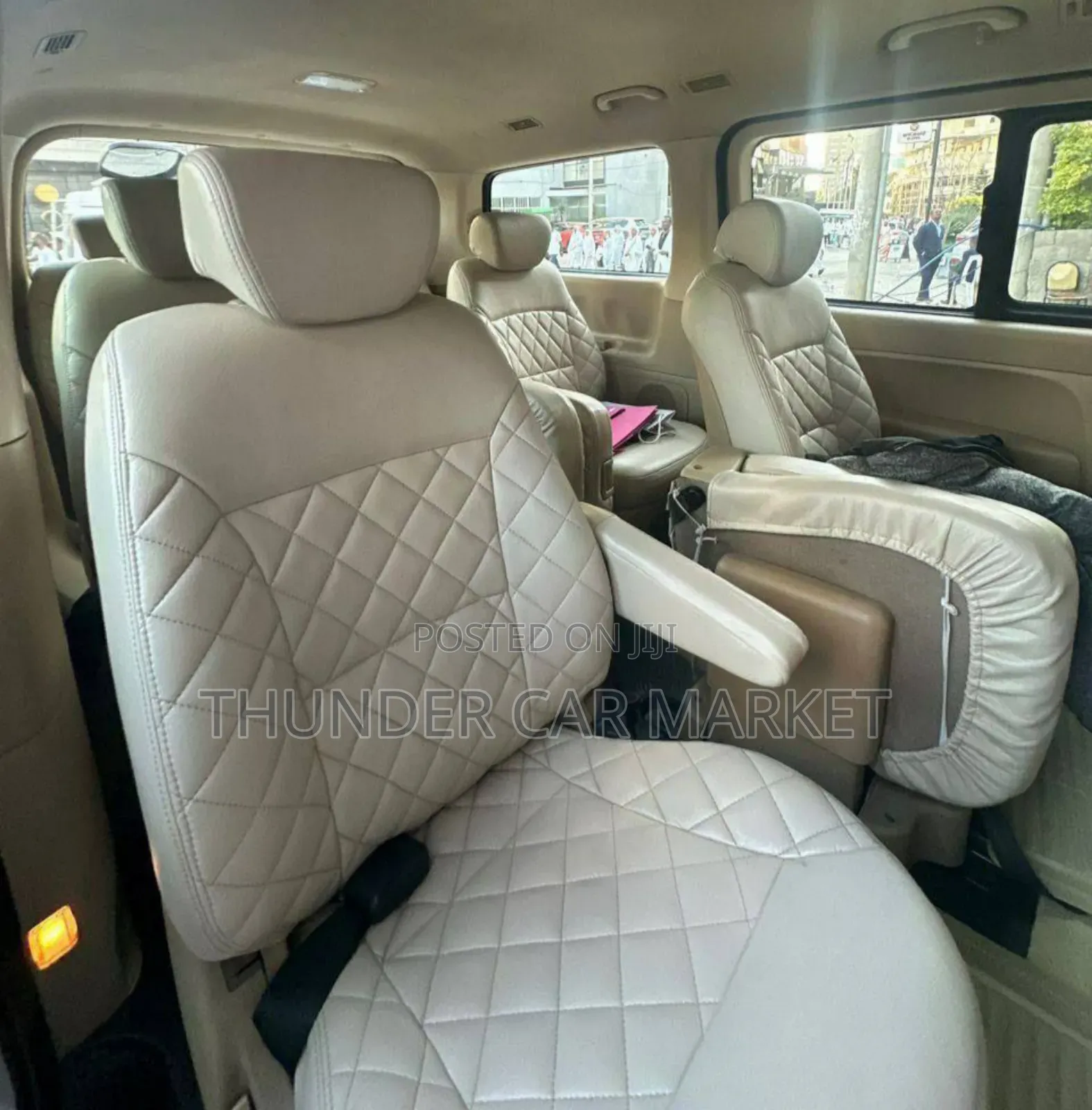 Hyundai H1 2021 White