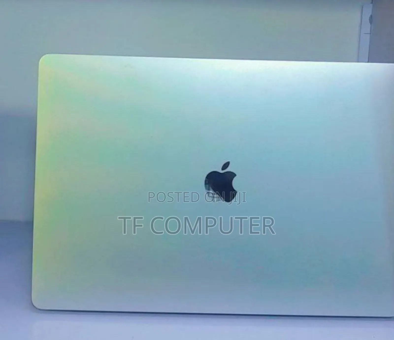 New Laptop Apple MacBook Pro 2017 16GB Intel Core I7 SSD 256GB