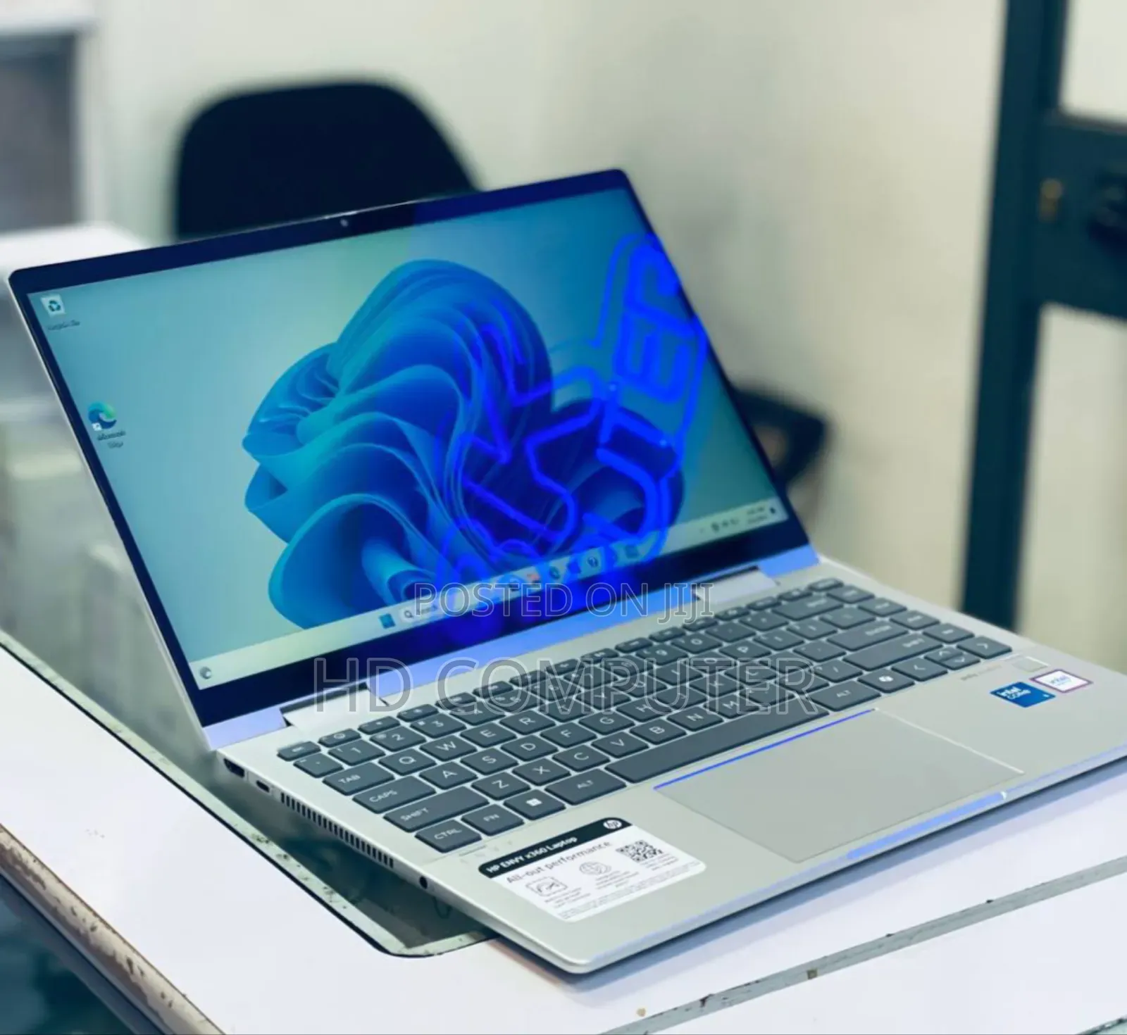 New Laptop HP Envy X360 16GB Intel Core I5 SSD 512GB