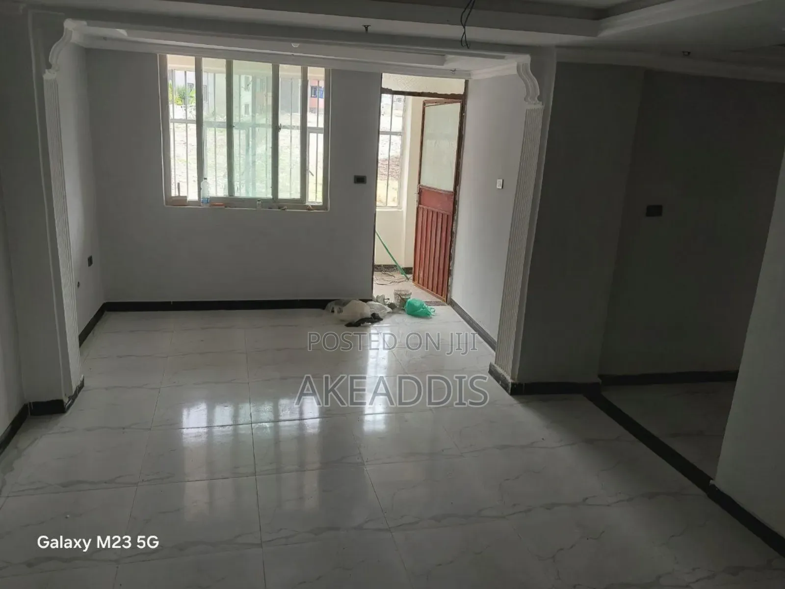 Furnished 3bdrm Condo in Ayat Kiber Demena, Yeka for sale