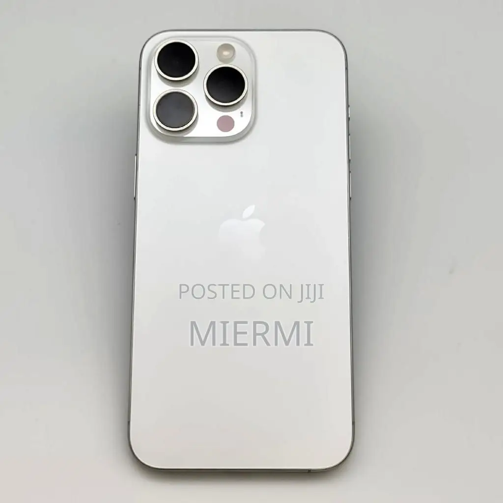 New Apple iPhone 15 Pro Max 256 GB White