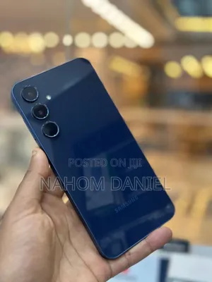 Photo - New Samsung Galaxy A55 256 GB Blue