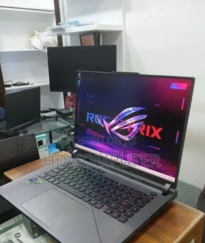 New Laptop Asus ROG Strix G15 32GB Intel Core I9 SSD 1T