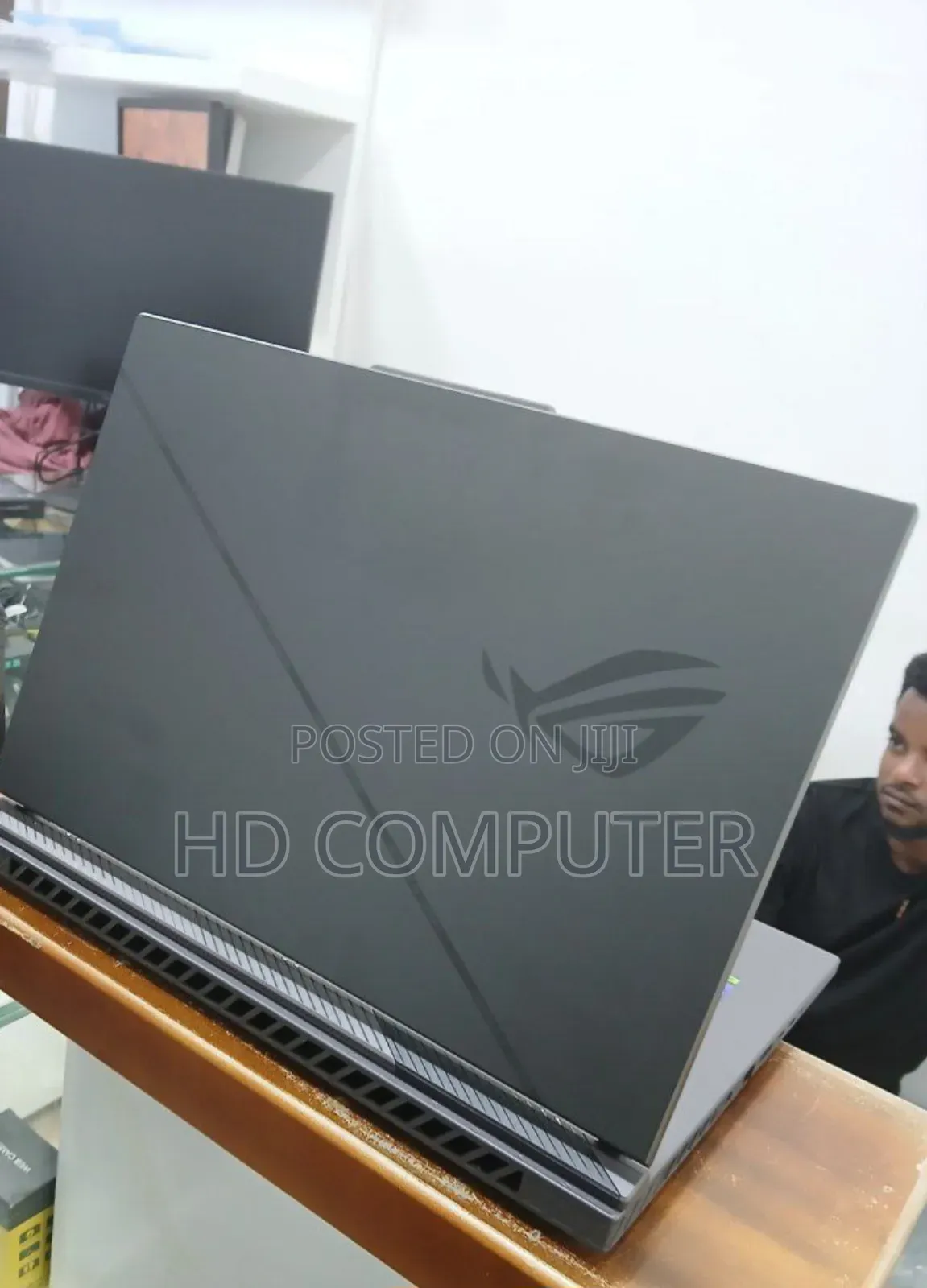 New Laptop Asus ROG Strix G15 32GB Intel Core I9 SSD 1T