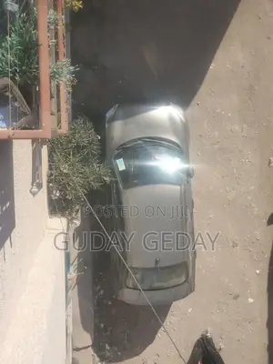 Suzuki RE 2022 Burgundy