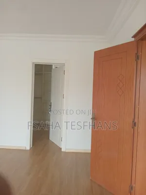 Photo - 5bdrm House in G+2 House, Bole for rent
