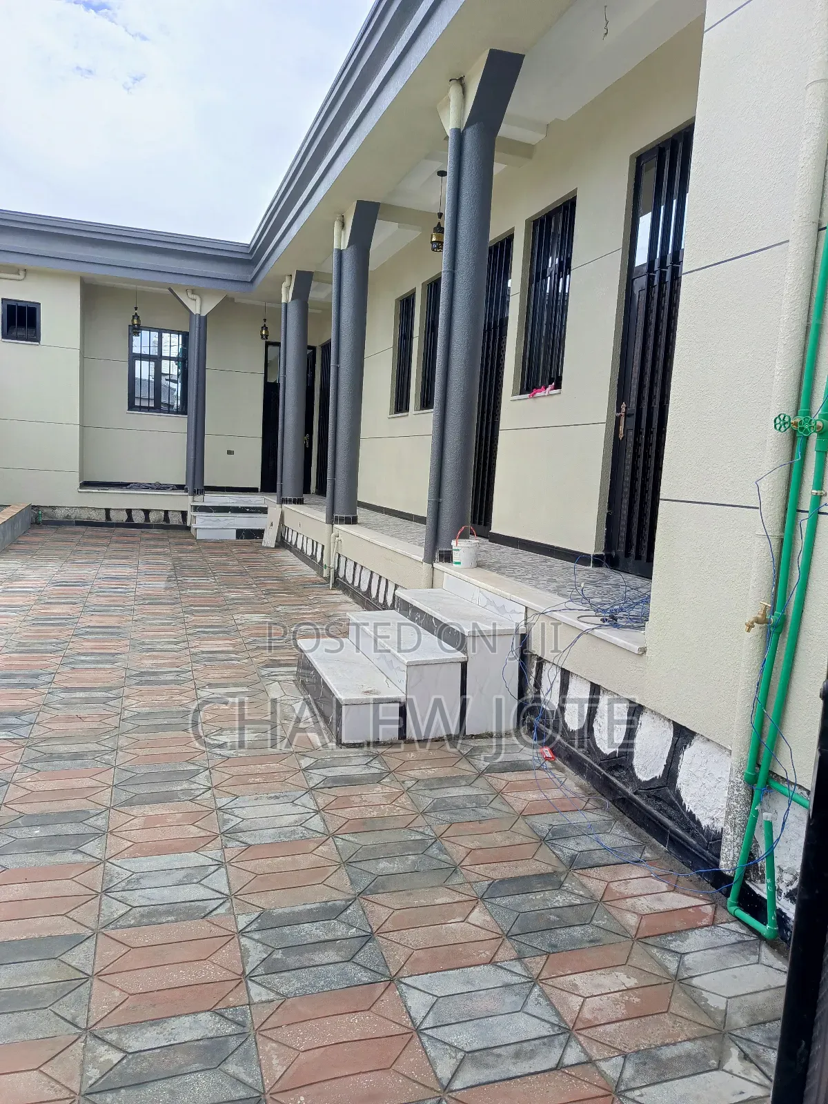 Furnished 4bdrm House in Oromia-Finfinne for sale