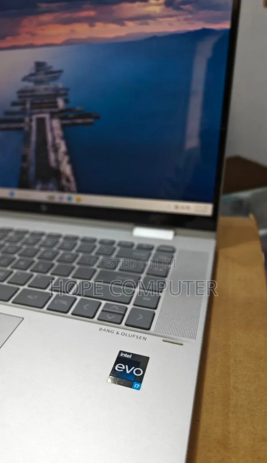 New Laptop HP Envy X360 16GB Intel Core I7 SSD 1T