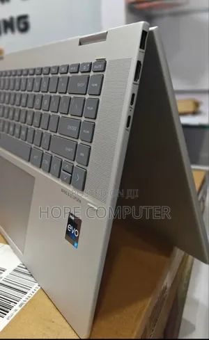 New Laptop HP Envy X360 16GB Intel Core I7 SSD 1T