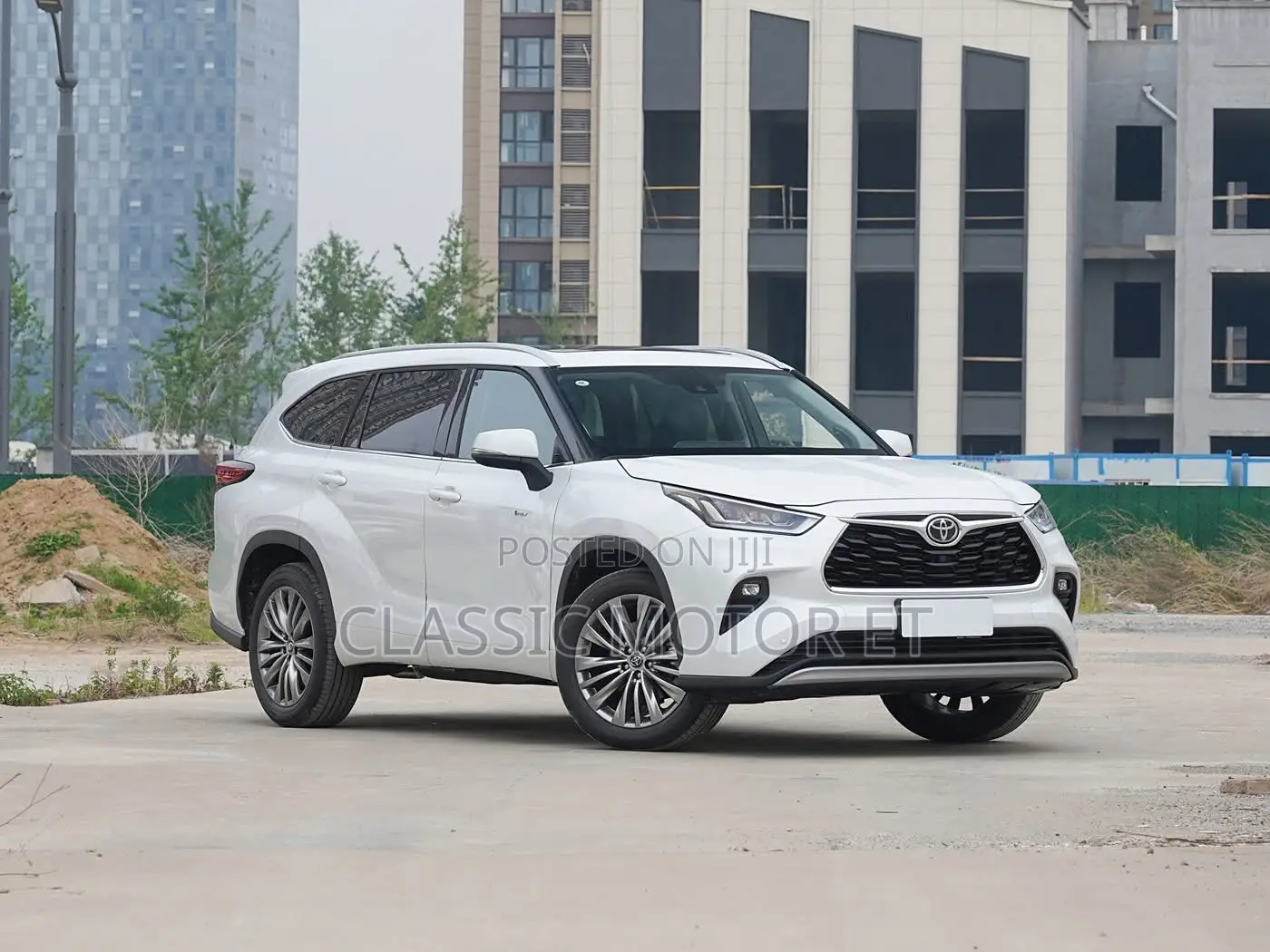 New Toyota Highlander Hybrid 2023 White