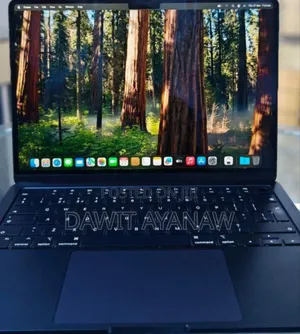 New Laptop Apple MacBook Air 2024 M3 13-Inch 8GB Apple M3 SSD 256GB