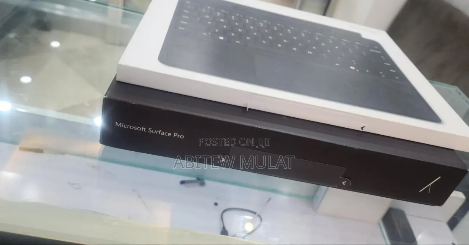 New Microsoft Surface Pro 11th Edition, a Copilot+ PC 16GB SSD 512GB