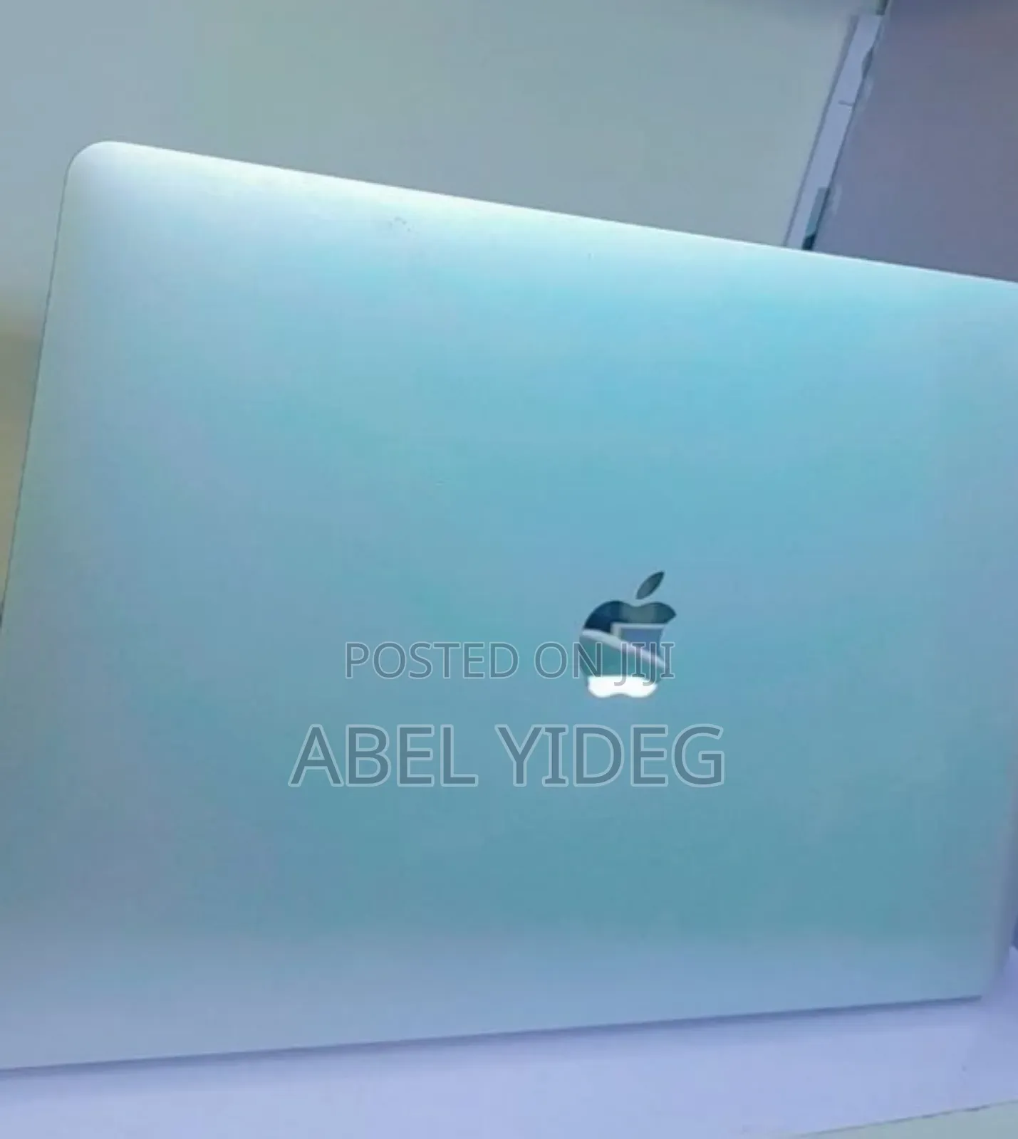 New Laptop Apple MacBook Pro 2017 16GB Intel Core I7 SSD 256GB