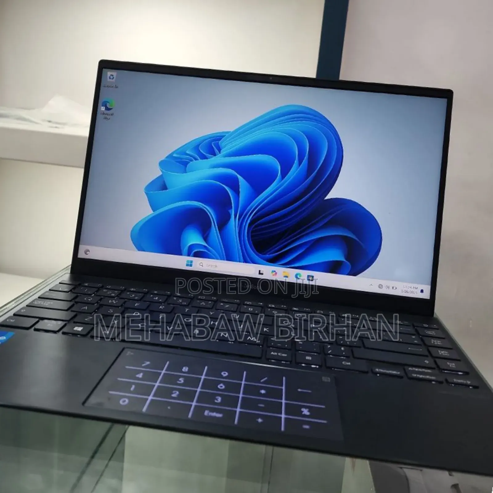 New Laptop Asus ZenBook UX21A 8GB Intel Core I5 SSD 512GB