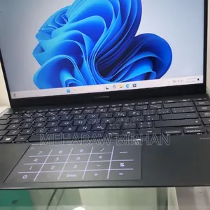 New Laptop Asus ZenBook UX21A 8GB Intel Core I5 SSD 512GB