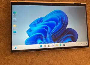 New Laptop HP EliteBook X360 1040 G7 16GB Intel Core I7 SSD 512GB