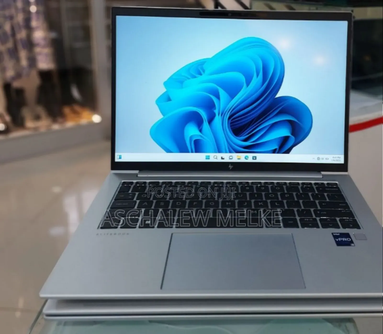 New Laptop HP EliteBook 840 G9 16GB Intel Core I5 SSD 512GB