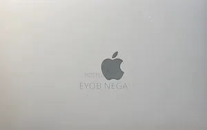 New Laptop Apple MacBook Pro 2022 M2 8GB Apple M2 SSD 256GB