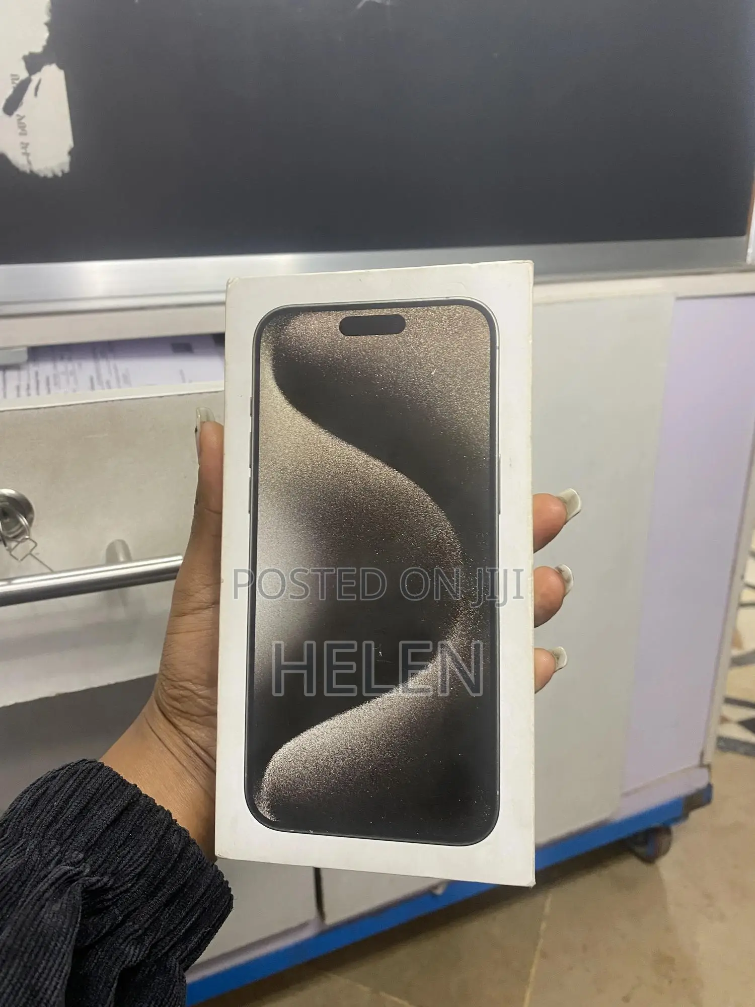 New Apple iPhone 15 Pro Max 256 GB Gray